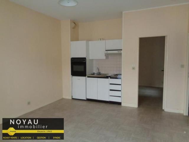 Location Appartement 1 pièce 34m²