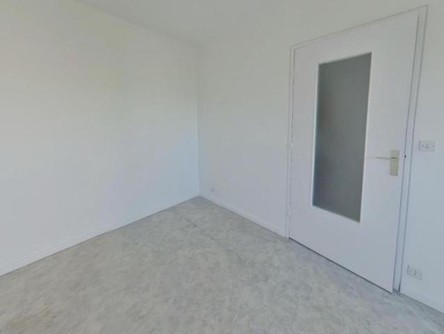 Location Appartement 1 pièce 34m² TOURS 37000