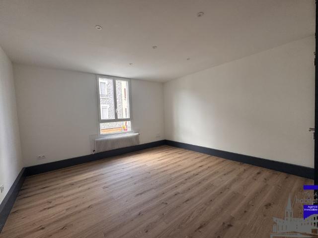 Location Appartement 1 pièce 34m² TULLE 19000