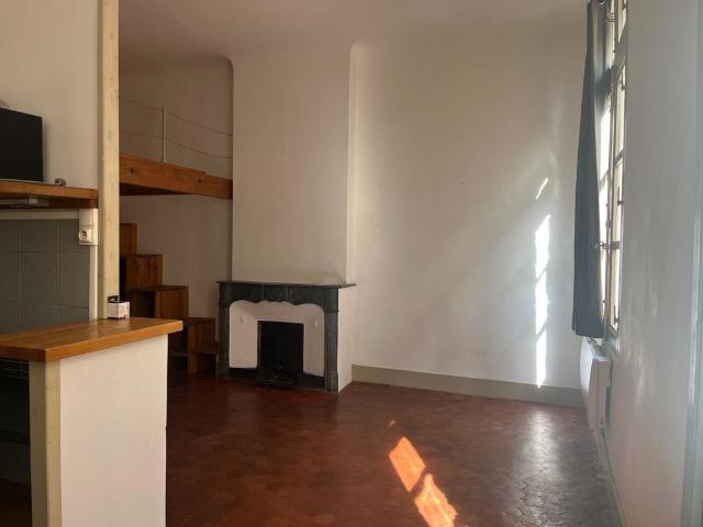 Location Appartement 1 pièce 34m² AIX EN PROVENCE 13100