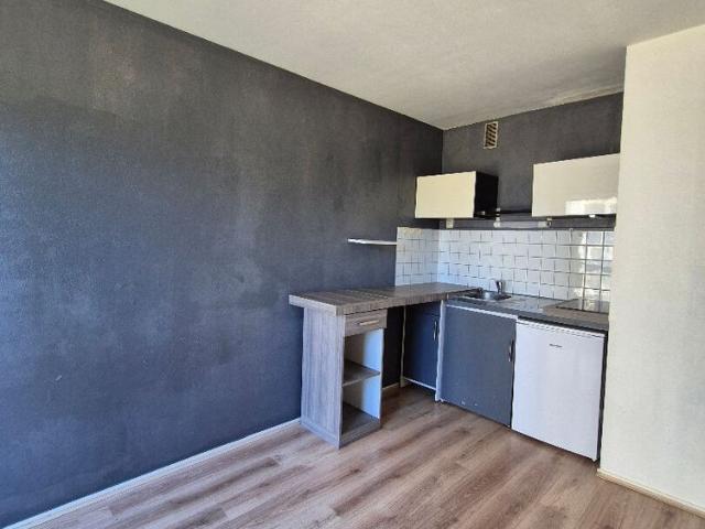 Location Appartement 1 pièce 34m² BESANCON 25000