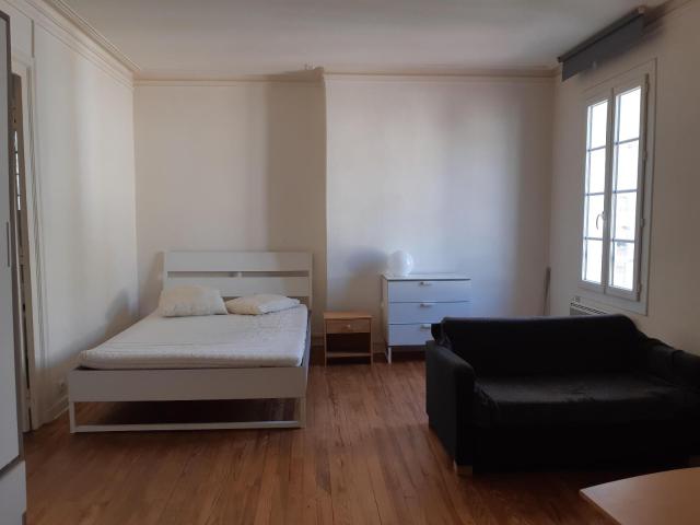 Location Appartement 1 pièce 34m² BORDEAUX 33000