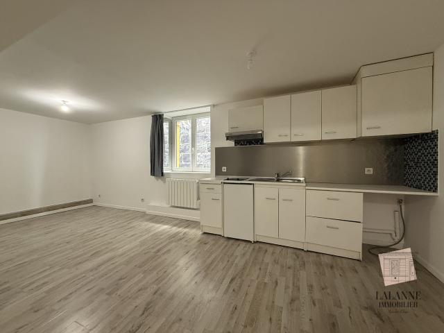 Location Appartement 1 pièce 34m² BORDEAUX 33000