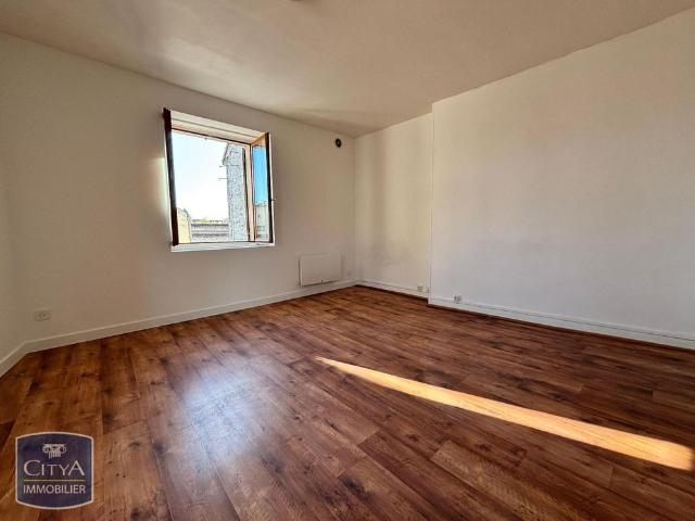Location Appartement 1 pièce 34m² CHATEAU THIERRY 02400