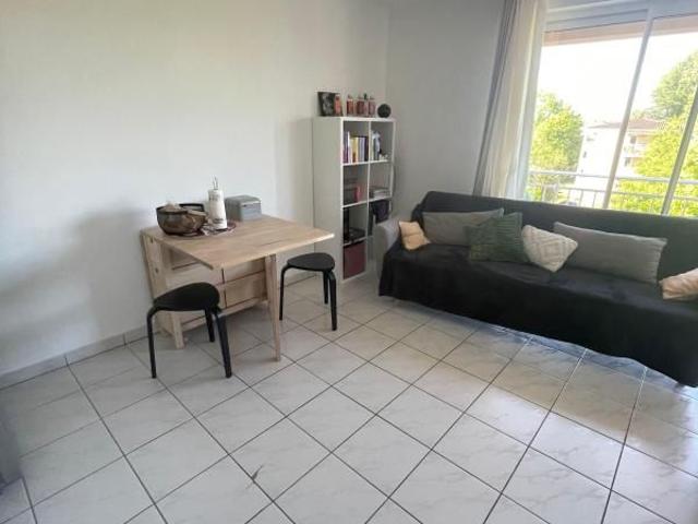 Location Appartement 1 pièce 34m² MONT DE MARSAN 40000