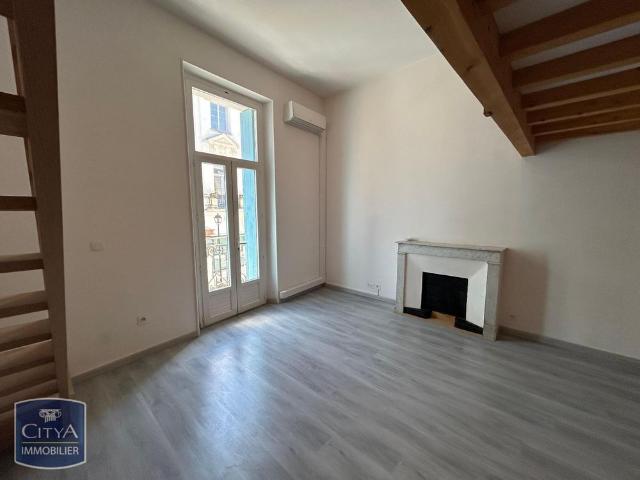 Location Appartement 1 pièce 34m² ORANGE 84100