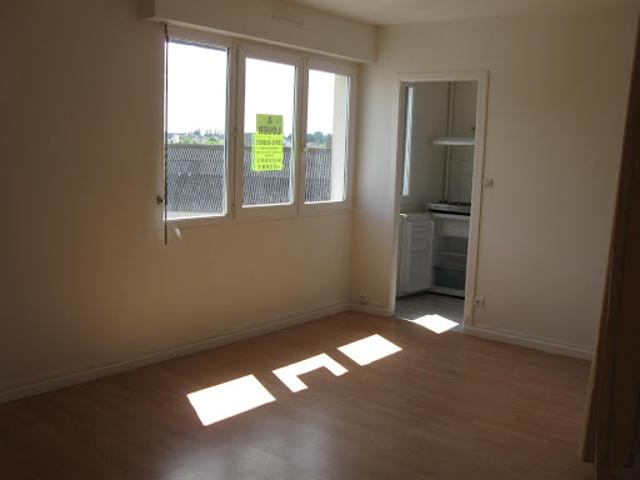 Location Appartement 1 pièce 35 m2 Carentan les Marais