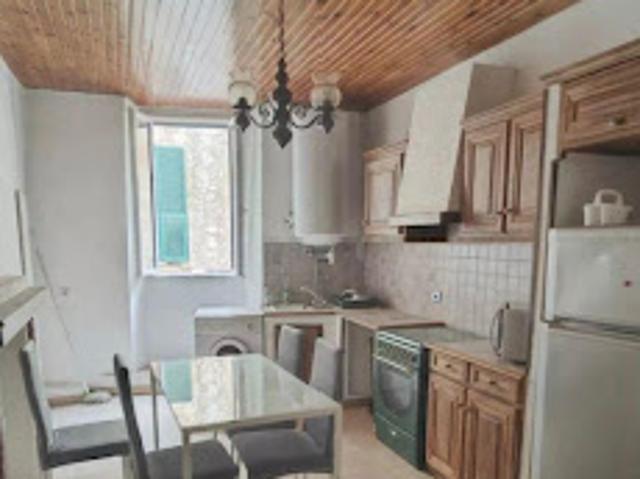 Location Appartement 1 pièce 35 m2 Sospel