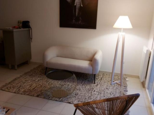 Location appartement 1 pièce, 35.50m², Saint Sébastien sur Loire