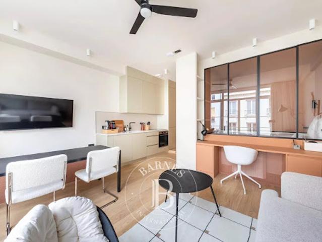 Location Appartement 1 pièce 35.61 m2 Paris 9ème