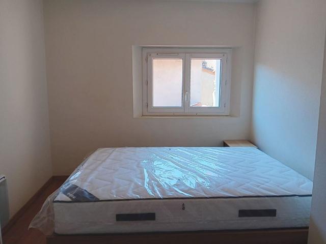 Location Appartement 1 pièce 35m²