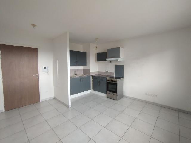 Location Appartement 1 pièce 35m²
