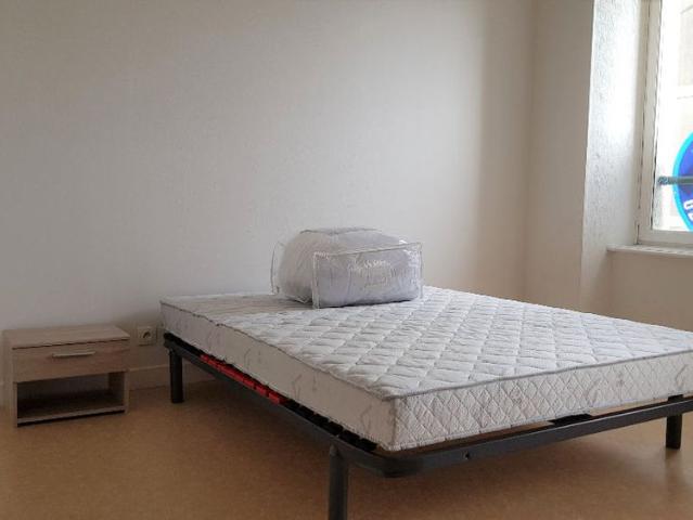 Location Appartement 1 pièce 35m²