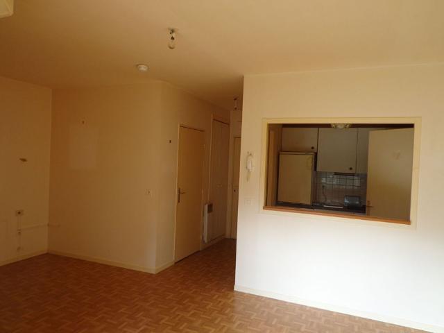 Location Appartement 1 pièce 35m²