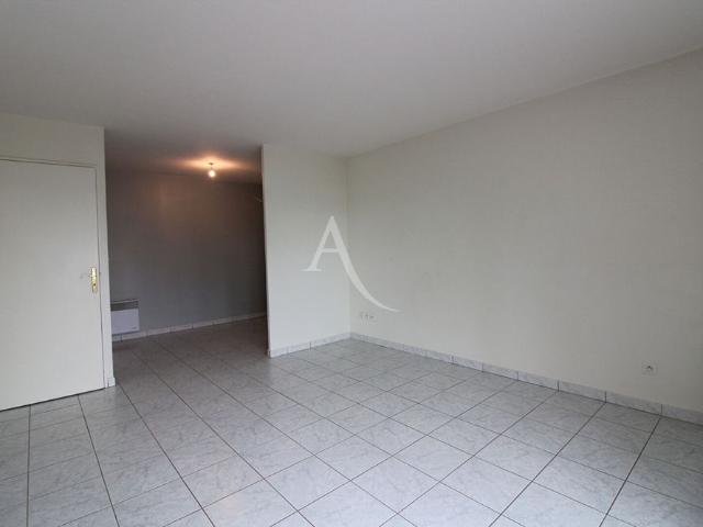 Location Appartement 1 pièce 35m²