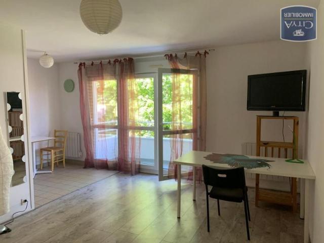 Location Appartement 1 pièce 35m² TOURS 37100