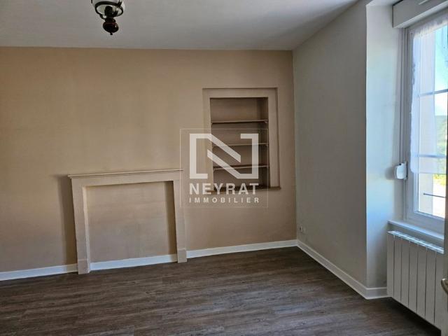 Location Appartement 1 pièce 35m² EPINAC 71360