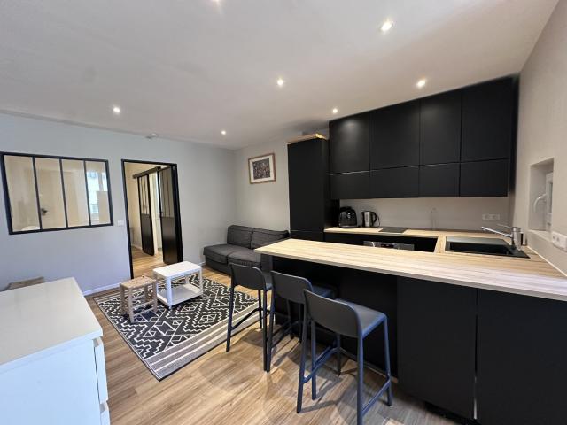 Location Appartement 1 pièce 35m² MONTPELLIER 34000