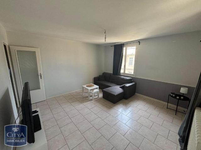 Location Appartement 1 pièce 35m² PERIGUEUX 24000