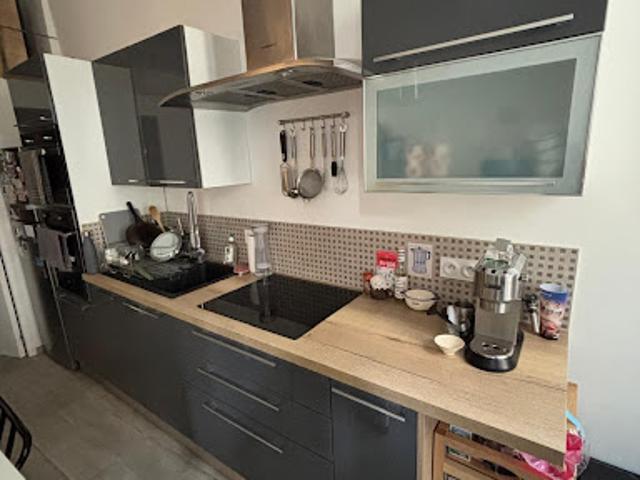 Location Appartement 1 pièce 36 m2 Aix en Provence