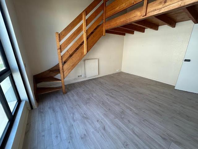 Location Appartement 1 pièce 36 m2 La Rochelle