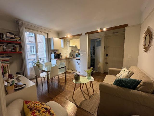 Location Appartement 1 pièce 36 m2 Paris 18ème