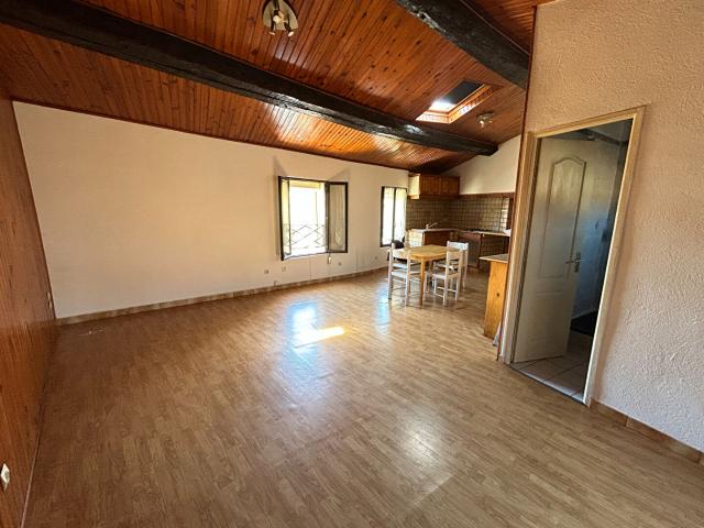 Location appartement 1 pièce, 36.00m², Narbonne