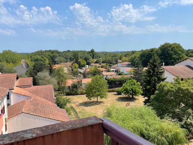 Location Appartement 1 pièce 36.91 m2 Dax