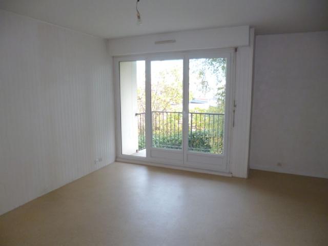 Location Appartement 1 pièce 36m²