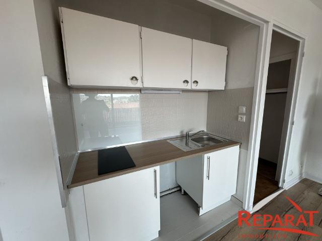 Location Appartement 1 pièce 36m² BRIVE LA GAILLARDE 19100