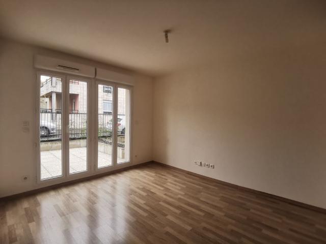 Location Appartement 1 pièce 36m² REIMS 51100