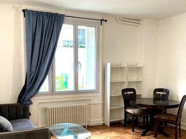Location Appartement 1 pièce 37 m2 Paris 15ème