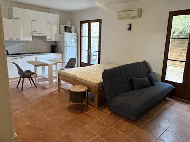 Location Appartement 1 pièce 37 m2 Villeneuve sur Lot