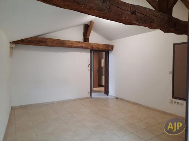 Location Appartement 1 pièce 37.17 m2 Pons