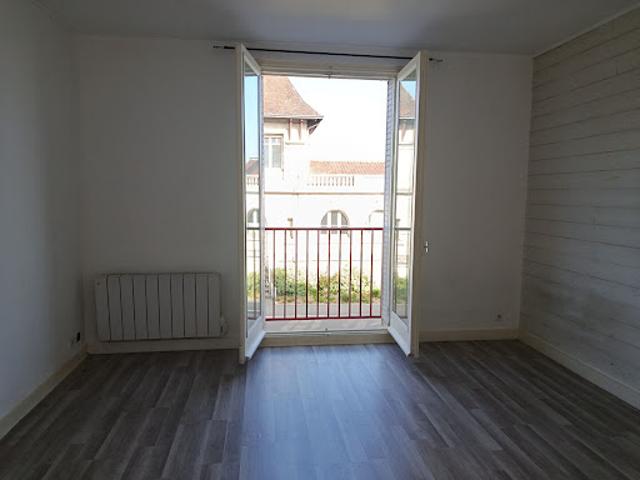 Location Appartement 1 pièce 37.29 m2 Argentan