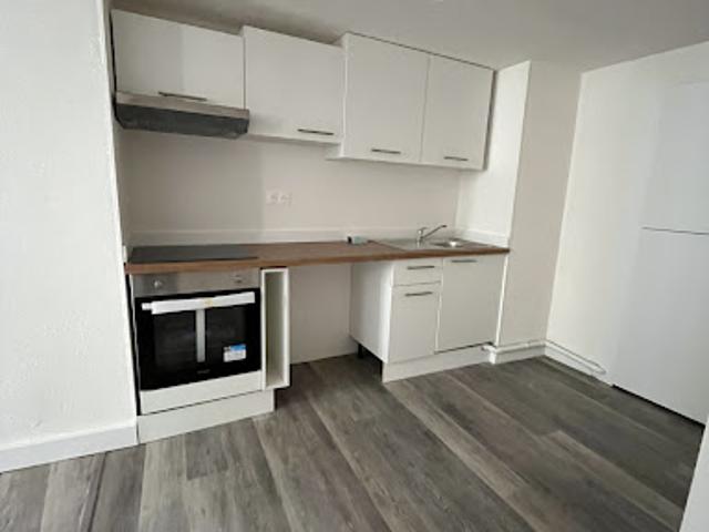 Location Appartement 1 pièce 37.48 m2 Montluçon