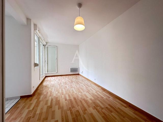 Location Appartement 1 pièce 37m²