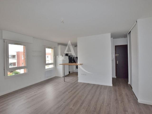 Location Appartement 1 pièce 37m²