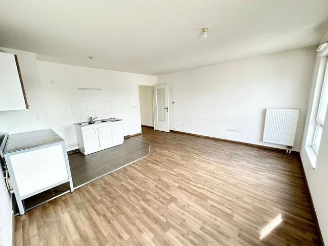 Location Appartement 1 pièce 37m²
