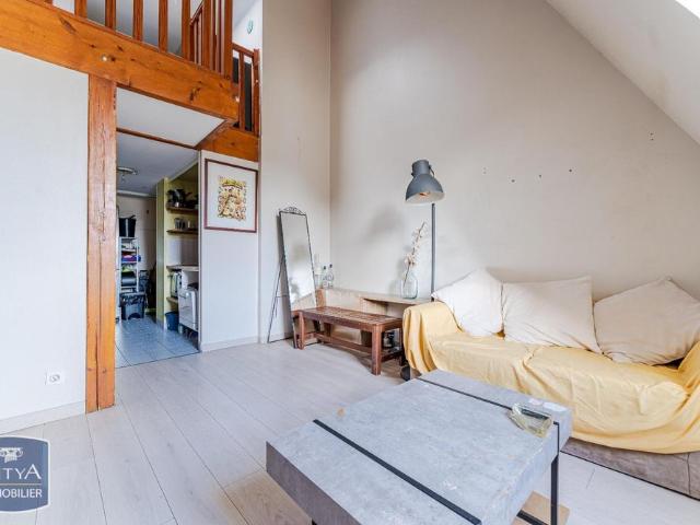 Location Appartement 1 pièce 37m² TOURS 37000