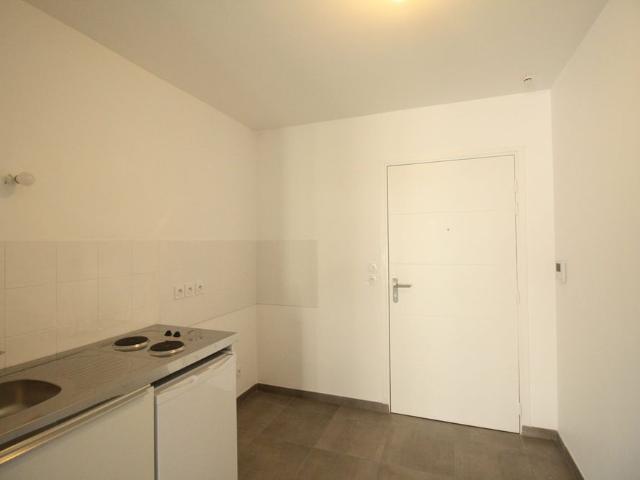 Location Appartement 1 pièce 37m² VILLEURBANNE 69100