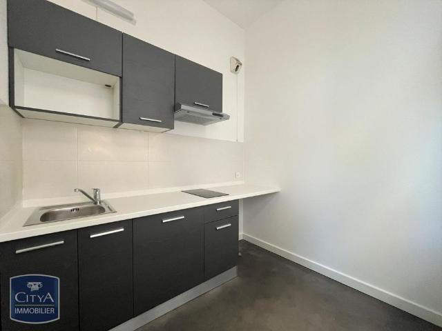 Location Appartement 1 pièce 37m² BORDEAUX 33000