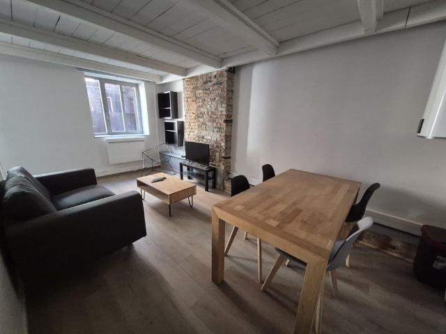 Location Appartement 1 pièce 37m² LILLE 59800