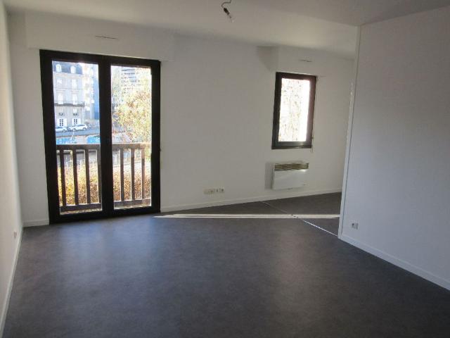 Location Appartement 1 pièce 37m² RENNES 35000