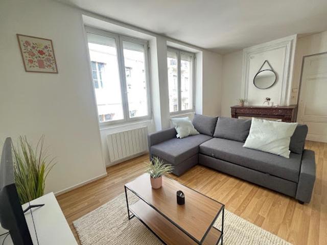 Location Appartement 1 pièce 38 m2 Saint Etienne