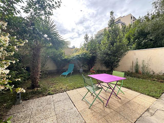 Location Appartement 1 pièce 38.44 m2 Courbevoie