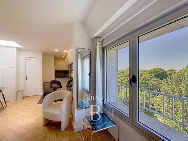 Location Appartement 1 pièce 38.46 m2 Paris 8ème