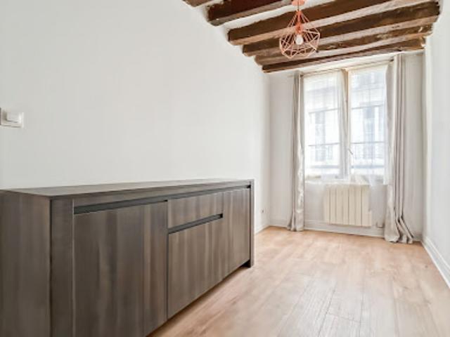 Location Appartement 1 pièce 38.6 m2 Paris 3ème