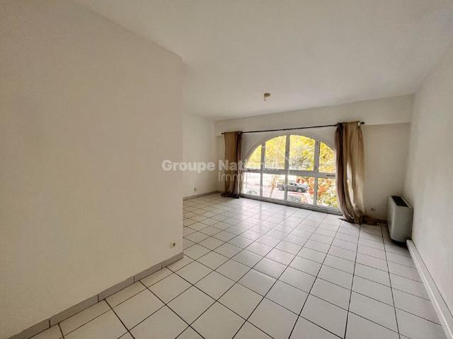 Location Appartement 1 pièce 38m²