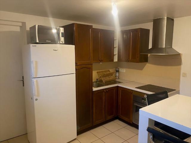 Location Appartement 1 pièce 38m²